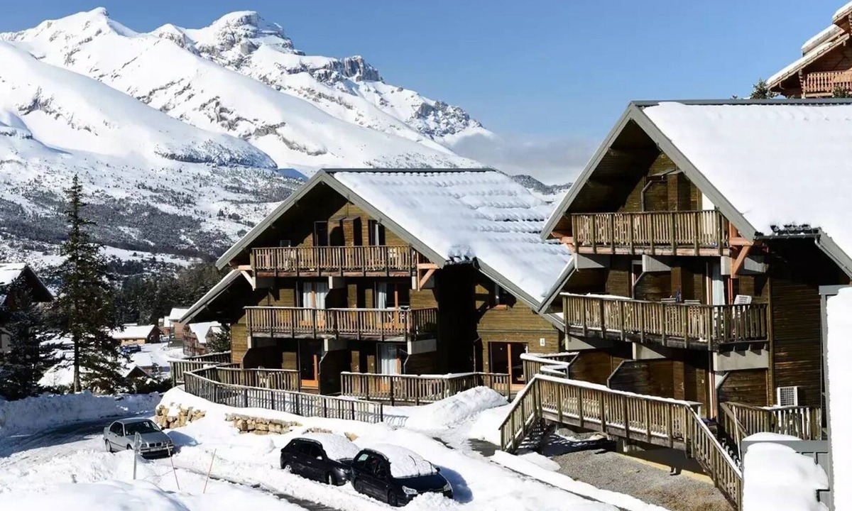 La Joue du Loup Apartment | Residence Les Chalets D'aurouze - 2 Rooms for 4 People