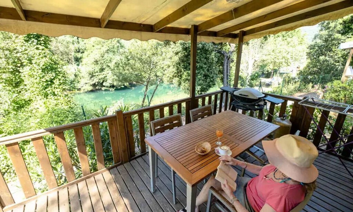 Auribeau-sur-Siagne House | Restanque 3-Bedroom Mobile Home for 4 People with Air Conditioning