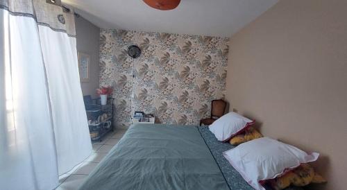 Saint-Projet Bed & Breakfast | ROMELLA's ROOM