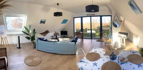 Breles Apartment | Rose et violette