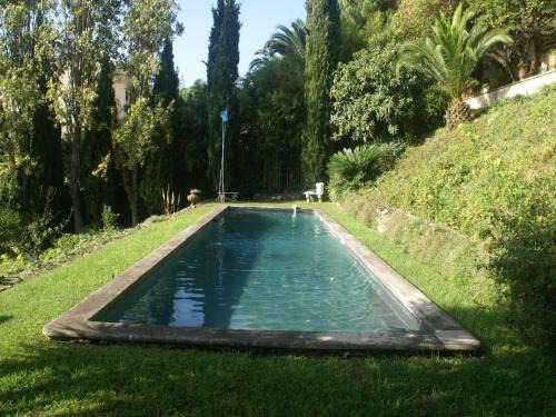 Cannes La Bocca Villa | Scenic villa in Cannes with private pool