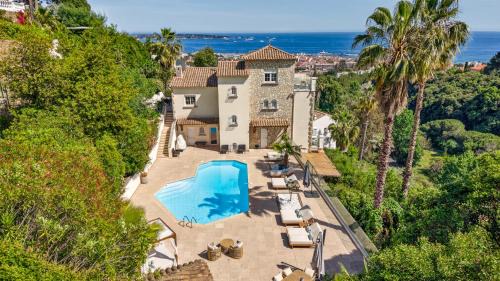 Golfe Juan Villa | Sea View Villa Roc d'Azur - Pool - Jacuzzi