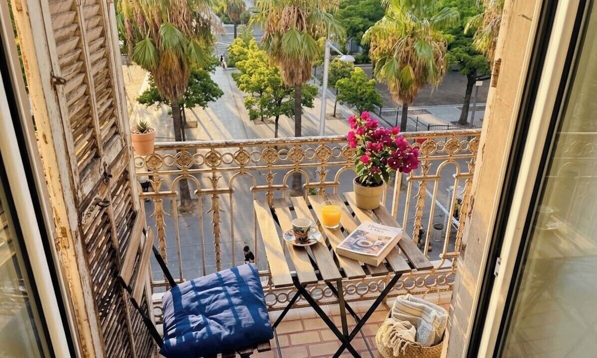 Riquier Apartment | Spacious 3BDR apartment near the exhibition center