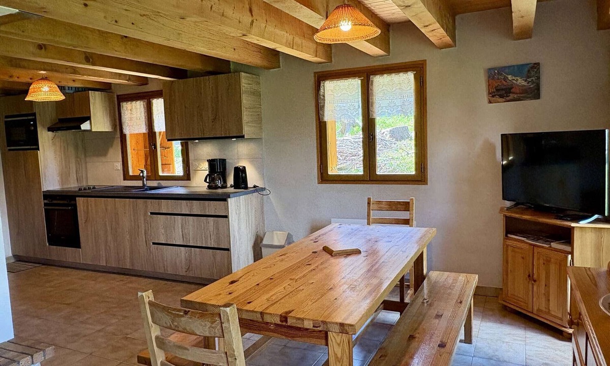 Les Saisies Ski Chalet | Spacious 4-room chalet in the forest - Les Saisies