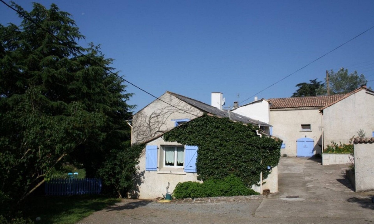 Villardonnel House | Spacious and comfortable vacation rental
