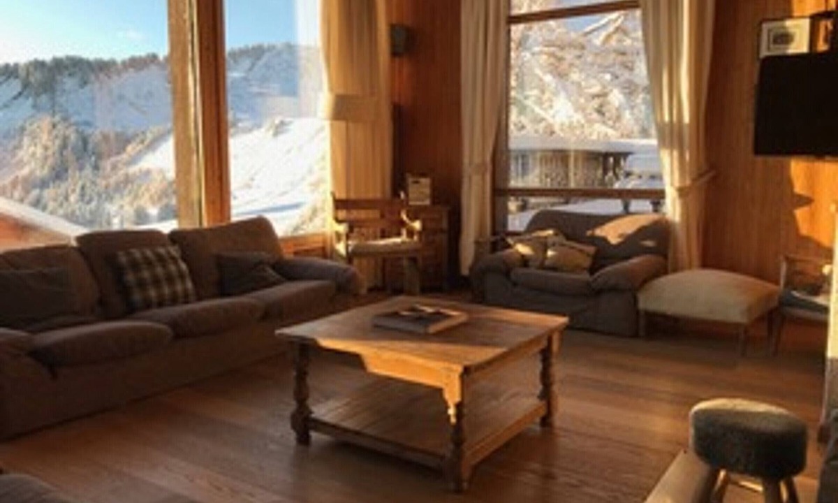 Le Praz de Lys Ski Chalet | Spacious chalet for 14, 300 sqm, Wi-Fi