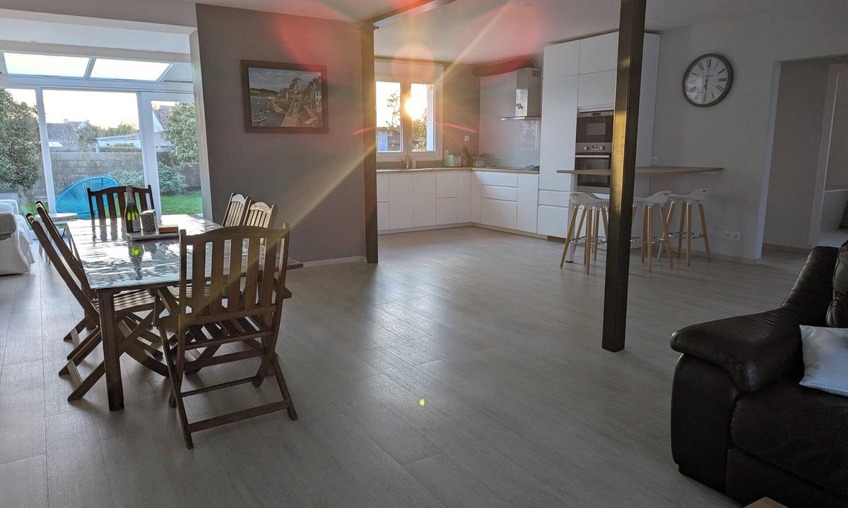 Plouguerneau House | Spacious house 200m from Lilia's beaches & restaurants