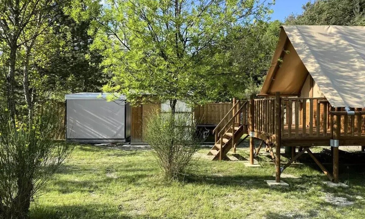 Rosans House | Standardkabine "Amazon" 30m2 - 2 Schlafzimmer - Terrace + eigenes Bad 4 Personen