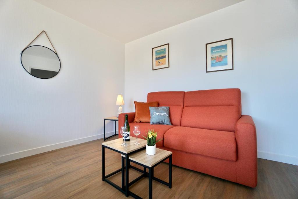 Larmor-Plage Apartment | Stella Maris *50m de la mer*parking privé*terrasse