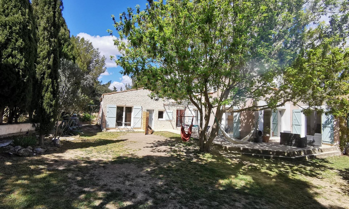 La Couronne House | Studio 2/4 persons near beaches with large garden