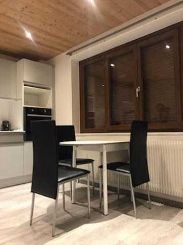 Brides-les-Bains Apartment | Studio Brides les bains