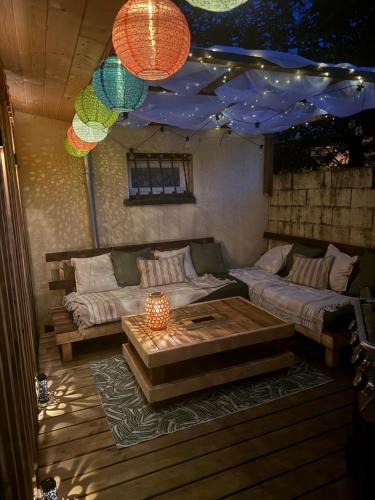 Cussac-Fort-Medoc Apartment | Studio chaleureux, massage, terrasse privé, barbecue et balneo