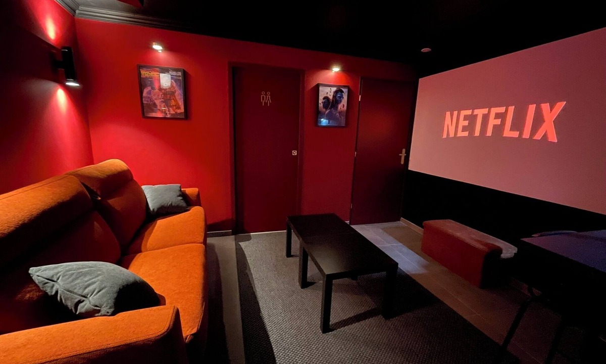 Maillane Apartment | Studio Cinéma