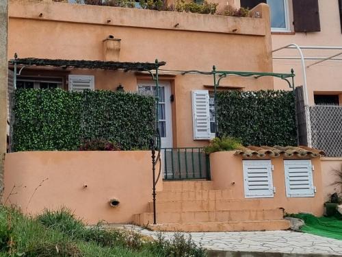 Les Restanques Bed & Breakfast | Studio