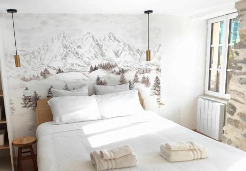 Saint-Maximin Apartment | Studio L'échappée - balnéo duo