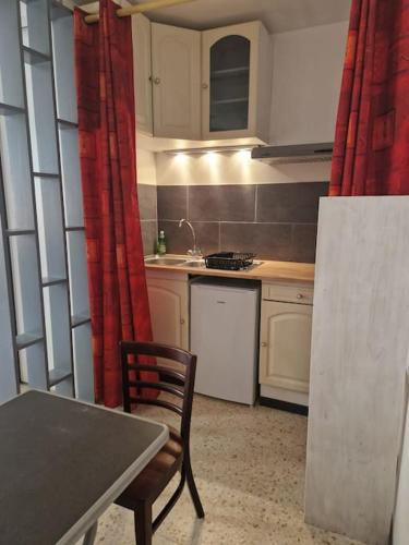 Lunel Apartment | Studio meublé