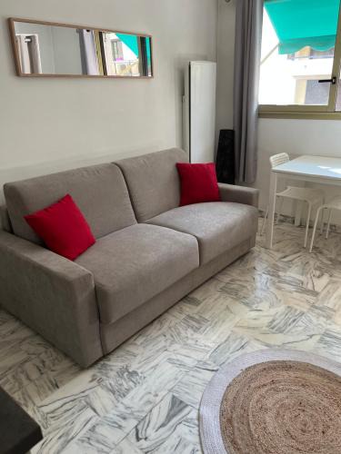 Antibes Old Town Apartment | Studio meublé proche plages et vieille ville