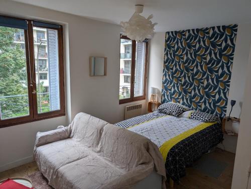 Combat Apartment | Studio Paris buttes Chaumont