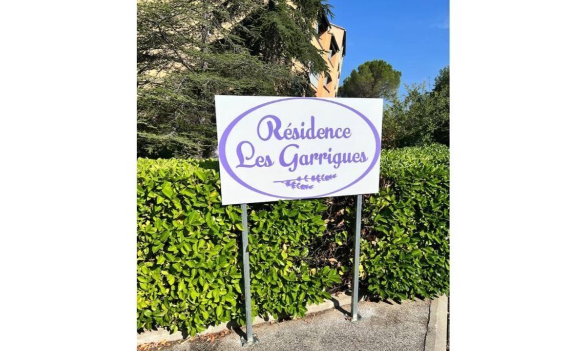 Greoux-les-Bains Apartment | Studio Pour 2 Personnes Avec Ascenseur