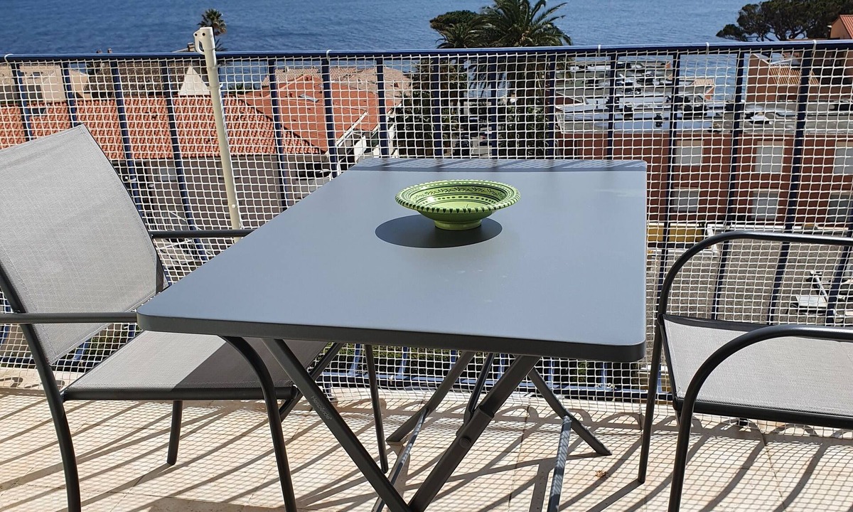 Sainte-Maxime Apartment | STUDIO Sainte Maxime 4 sleeps Air-conditioned