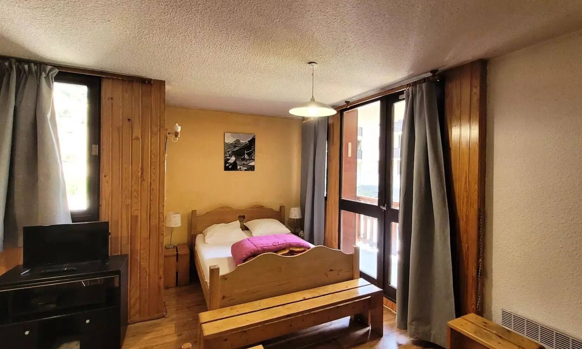 Val Cenis Apartment | Studio with loft - Sleeps 4