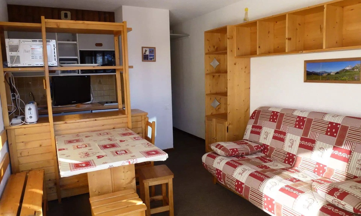 Lanslevillard Apartment | Studio with loft - Sleeps 4