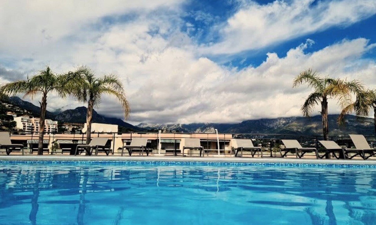 Roquebrune-Cap-Martin Apartment | Stunning Gorgeous 50 m from the sea for 6 peoples!