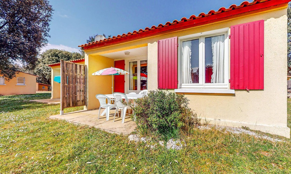 Saint-Savinien House | Stunning home in Saint-Savinien