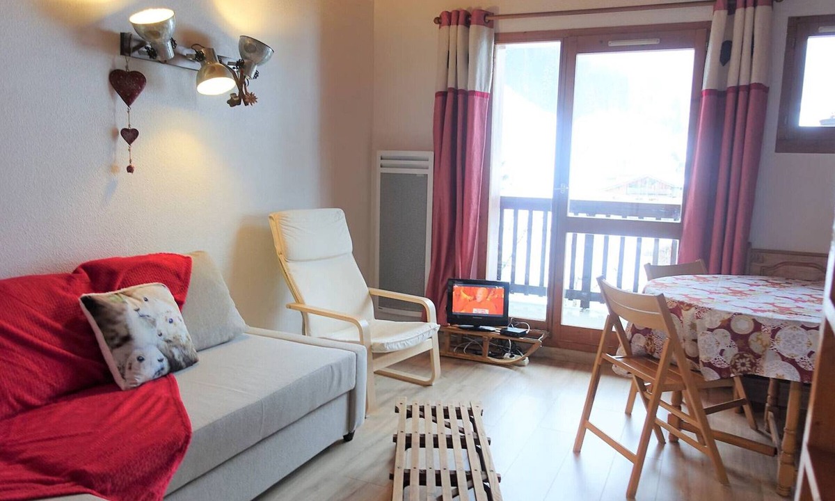 Areches Apartment | Sunny Duplex Apartment, Sleeps 5, Pool, Near Shops & Slopes