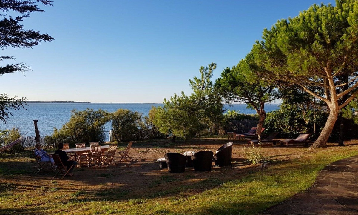 Ronce-les-Bains House | Superb Basque villa. Direct access to the sea. 7 bedrooms including 4 doubles. 12/13 p