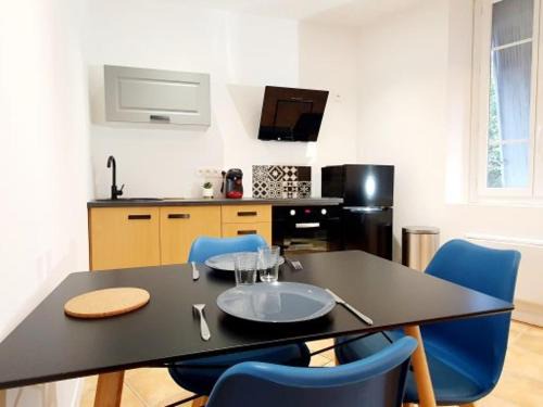 Graulhet Apartment | Superbe Appartement centre ville climatisé