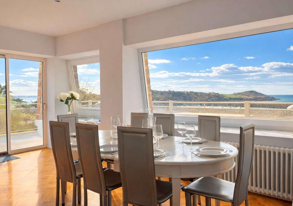 Trebeurden House | Superbe maison avec jardin, proche plage, chiens admis - FR-1-542-25