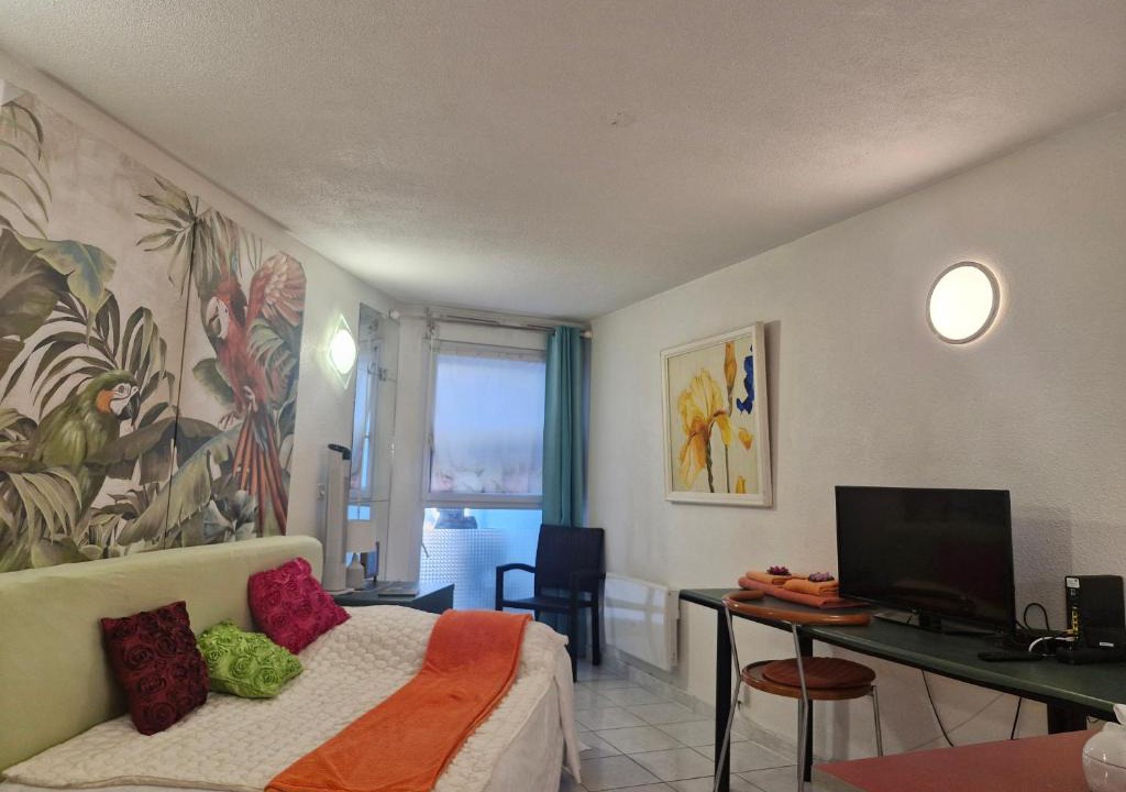 Moulin a Vent Apartment | Superbe Studio 20m2