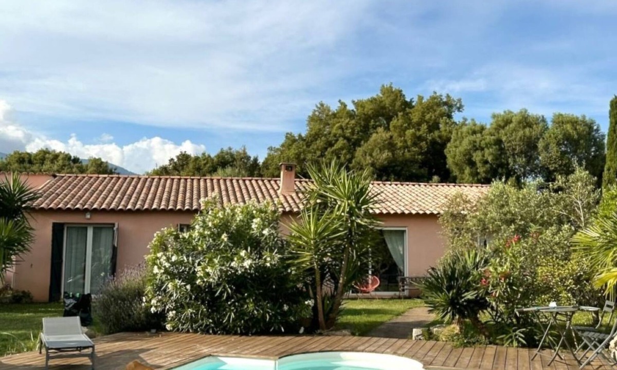 Figari House | Tarabucetta by Interhome