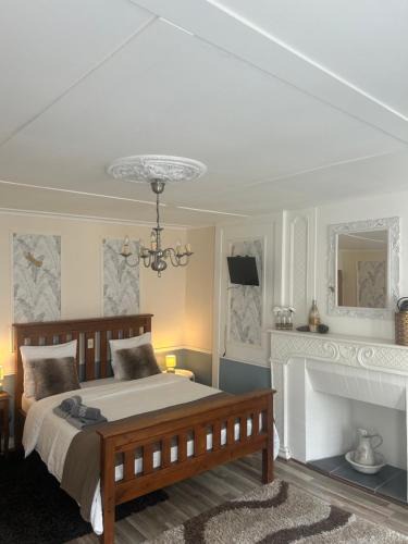 Chateaulin Bed & Breakfast | The LightHouse Chambres à louer
