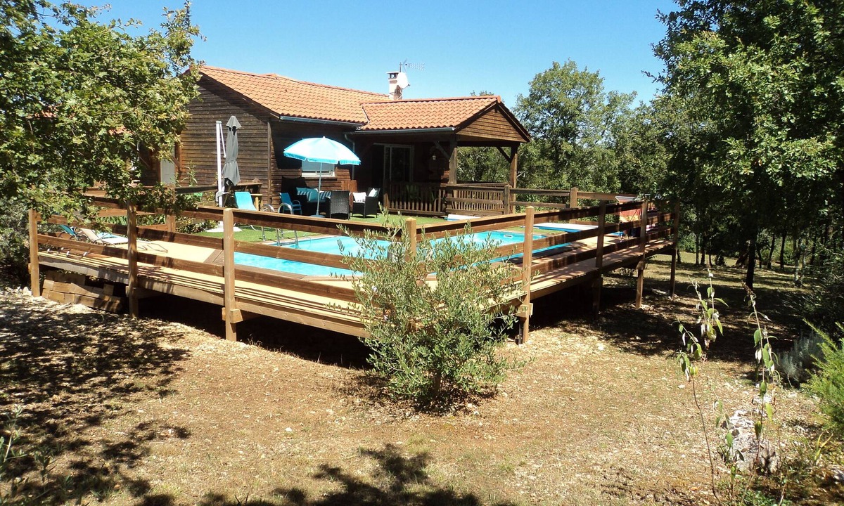 Vers House | Timber frame house with garden