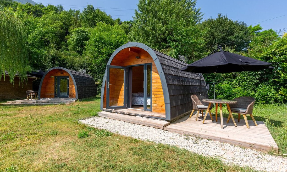 Touet-sur-Var House | Tiny Home 'Le Pod 3' with Mountain View, Wi-Fi and Air Conditioning