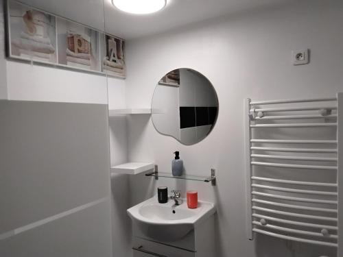 Lesneven Apartment | Ty Menic