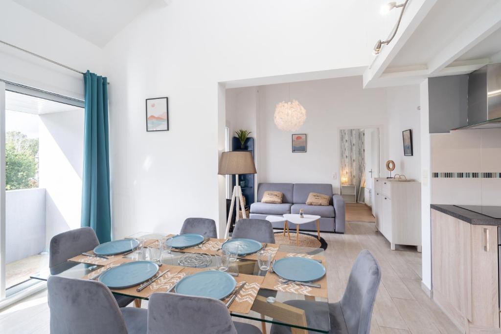 Combrit Apartment | Ty Treustel