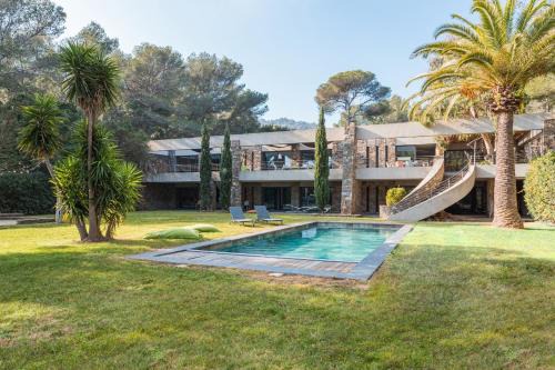 Cap Benat Villa | Ubuntu, villa d'architecte, classée 5 étoiles, vue mer, plage à 250m, tennis