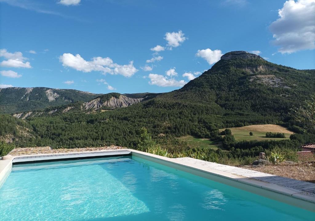 Orpierre Apartment | Un petit coin de paradis