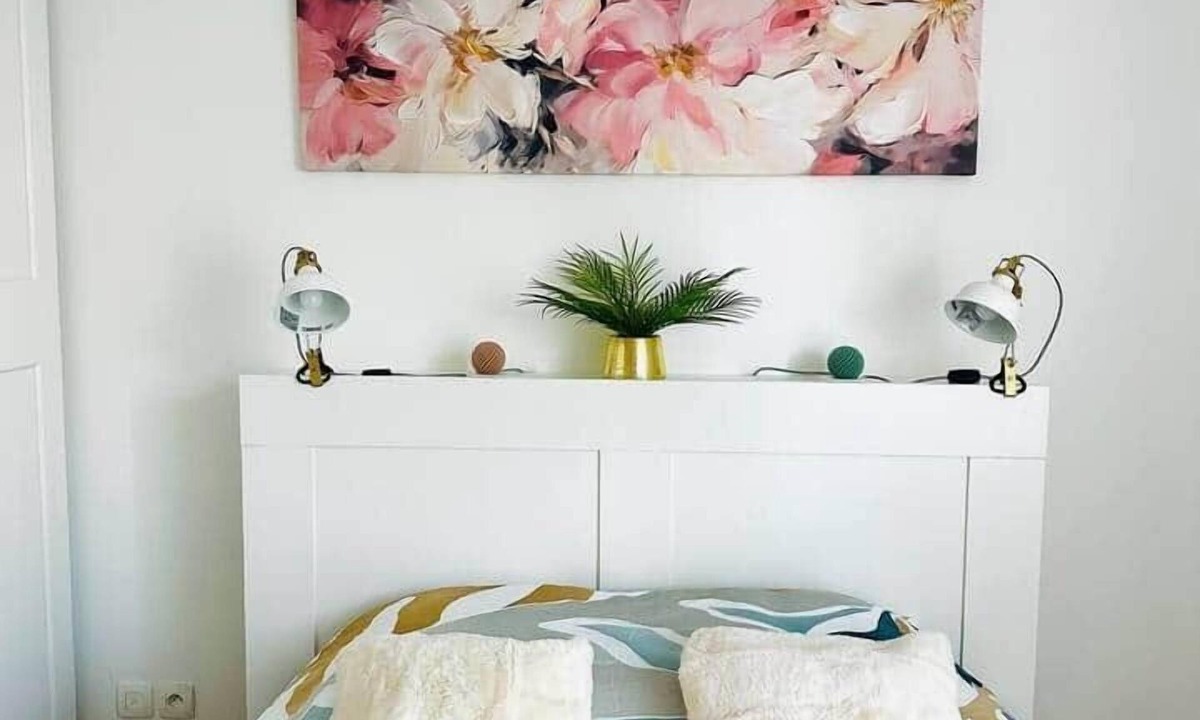 Plescop Apartment | Urban cocoon, quiet studio 2 minutes from Vannes