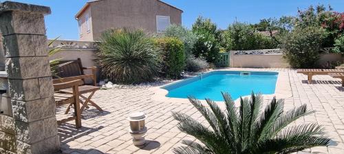 Vitrolles Villa | Villa accueillante entre Aix et Marseille