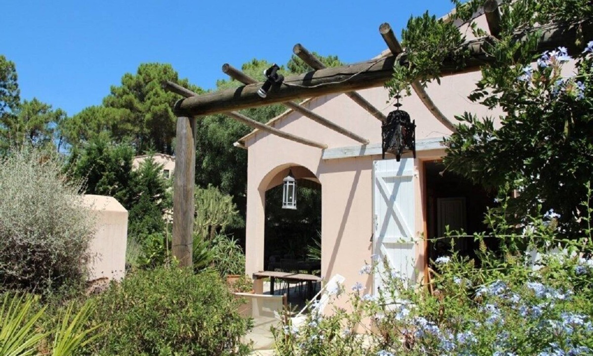 Lecci House | VILLA ANDRE - 3* - PRIVATE POOL - SAINT CYPRIEN