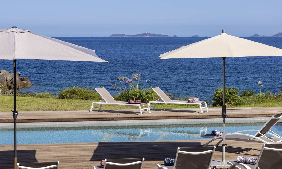 Coti-Chiavari House | VILLA CALYPSO- 6 bedrooms, sleeps 12, swimming pool, sea view
