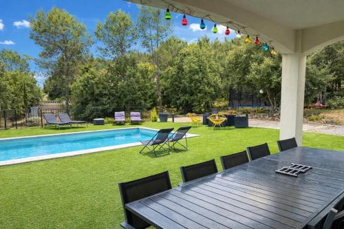 Les Arcs-sur-Argens Villa | Villa Coco - Superbe villa avec piscine privée grand jardin et terrain de boules