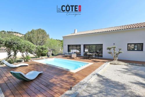 Ensues-la-Redonne House | Villa Concept