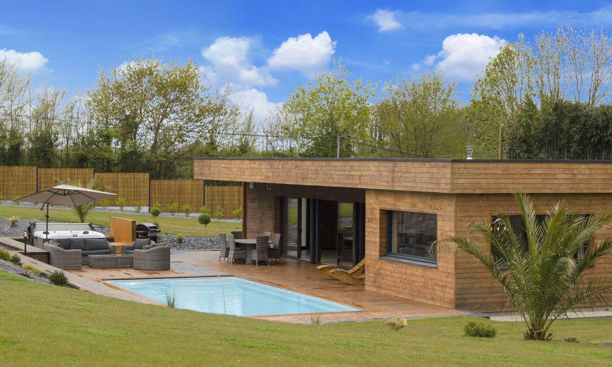 Tremeloir House | Villa Cosy, Pool, Spa, Relaxation Area (Sauna & Hammam) 8 km from the beaches!