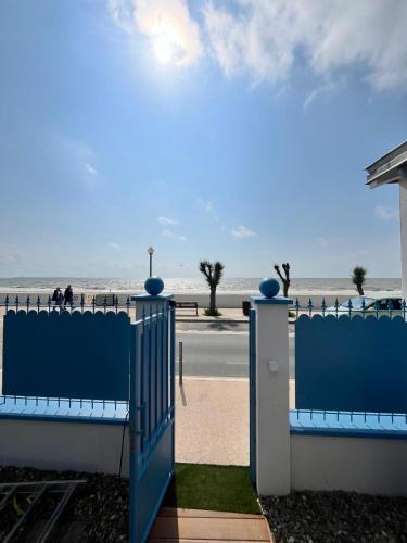 Quartier du Casino Villa | Villa front de mer avec jacuzzi et accès plage