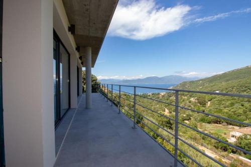 Belvedere-Campomoro Villa | Villa luxe vue mer panoramique 3 suites 6 personnes Campomoro plage